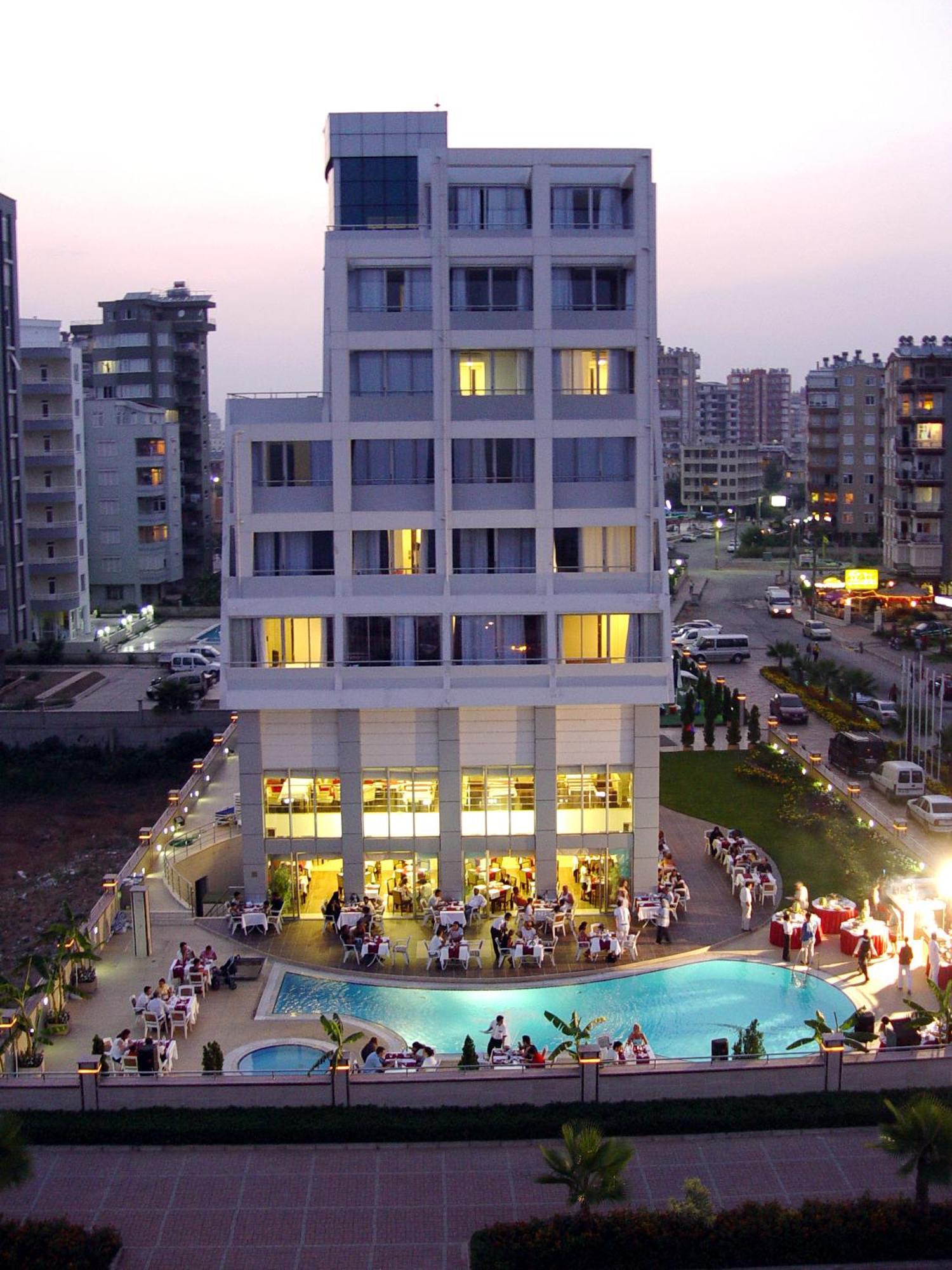 فندق أنطاليافي  فندق بلو غاردن المظهر الخارجي الصورة